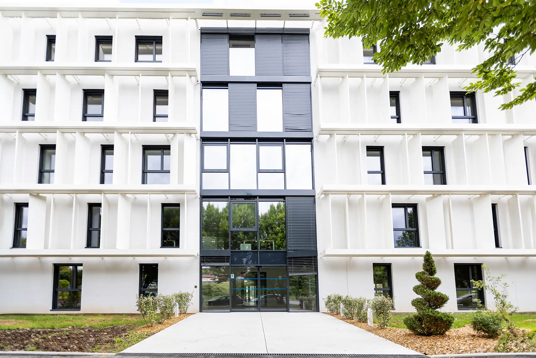 B&acirc;timent le Saint-Exup&eacute;ry &agrave; Saint-&Eacute;tienne, vue de face